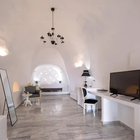 فيلة Contemporary Santorini - 1 Bedroom - Lunarious - Private Jacuzzi And Astonishing Caldera Sea Views - Fira *