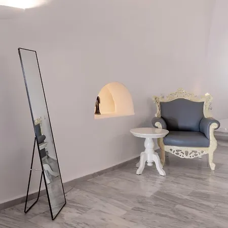Contemporary Santorini - 1 Bedroom - Lunarious - Private Jacuzzi And Astonishing Caldera Sea Views - 빌라 산토리니